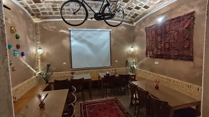 بوم گردی خانم تاج - واحد ترمه