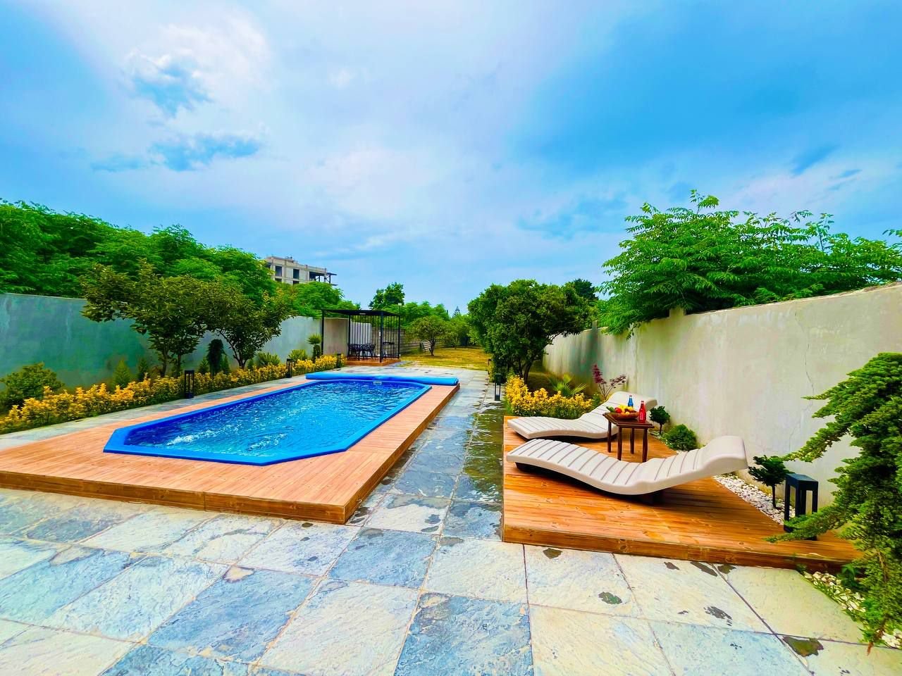 سه خوابه استخردار آبگرم امیری 1