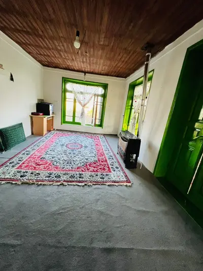 اقامتگاه سنتی فلت هنری بالا خانه