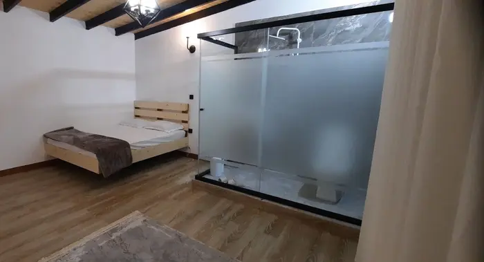 ویلا دوخوابه دوبلکس جکوزی دار یاس