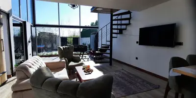 ویلا دوخوابه دوبلکس جکوزی دار یاس