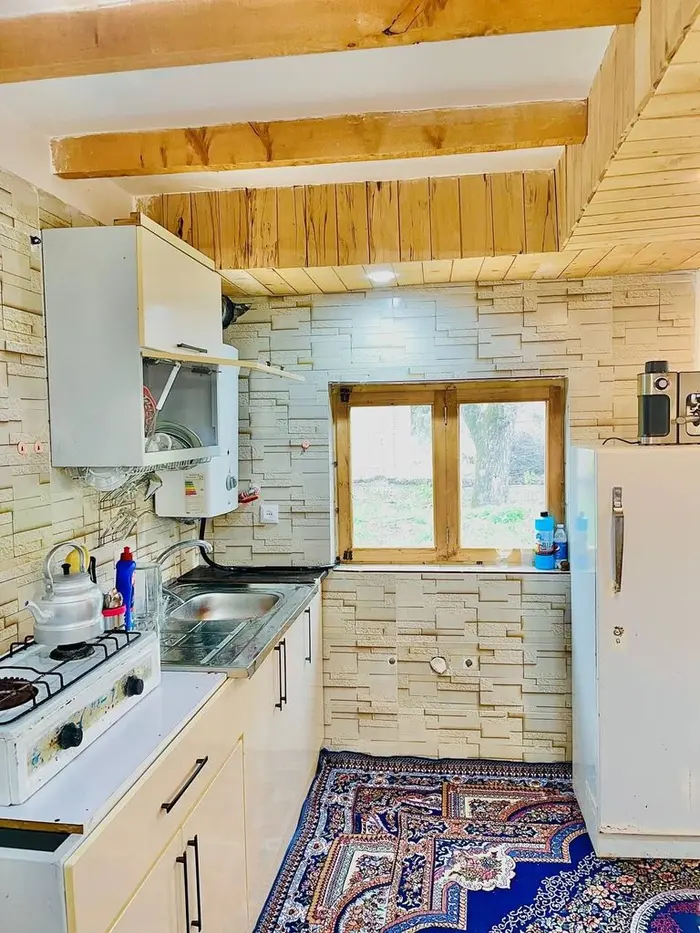 یک خوابه جنگلی آذین چوب