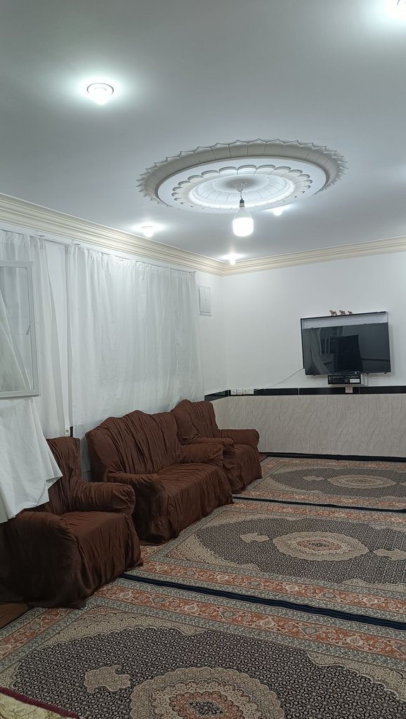 سوئیت یک خوابه زریبار