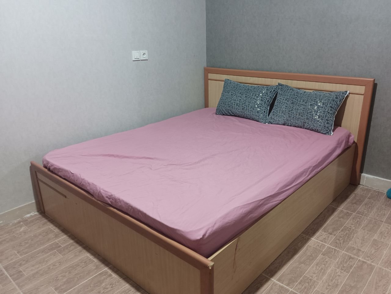 آپارتمان دوخوابه امیدوار