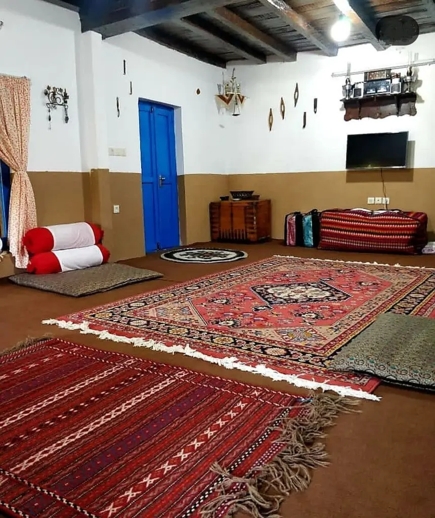 اقامتگاه سنتی پلنگ تله - واحد 4 - اتاق دوم 