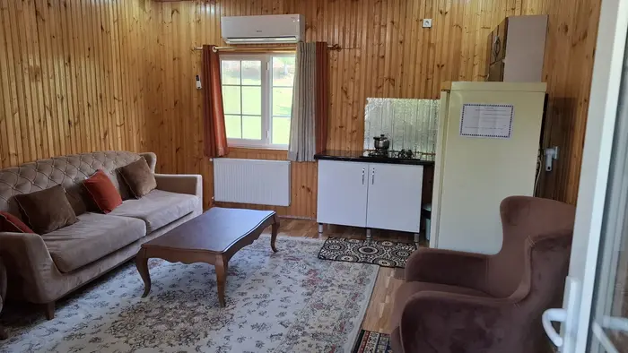 ویلا دوخوابه چوبی جنگلی یعقوبی 2 - پذیرایی