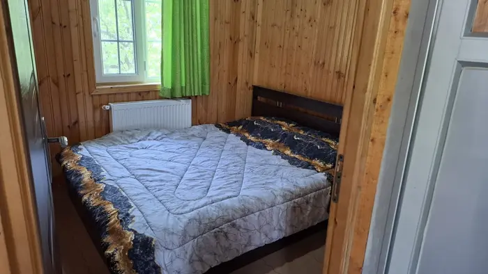 ویلا دوخوابه چوبی جنگلی یعقوبی 2 - اتاق خواب ۱