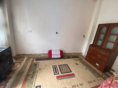 بومگردی گزی - واحد کوچک