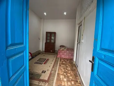 بومگردی گزی - واحد کوچک