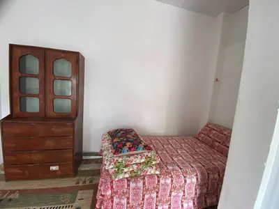 بومگردی گزی - واحد کوچک