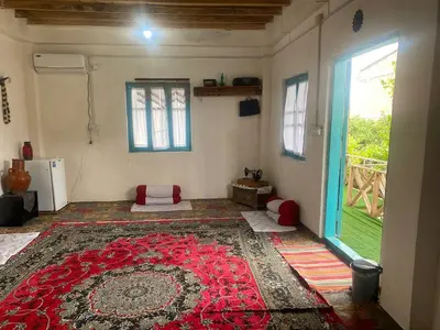 بومگردی حاج علی  - واحد مهمان