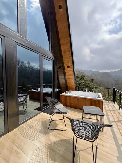 کلبه یک خوابه سوئیسی جکوزی دار دهلی