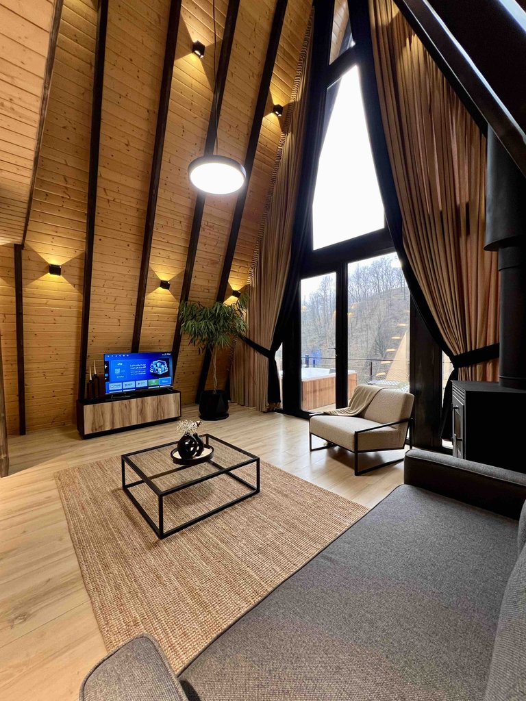 یک خوابه سوئیسی جکوزی دار دهلی