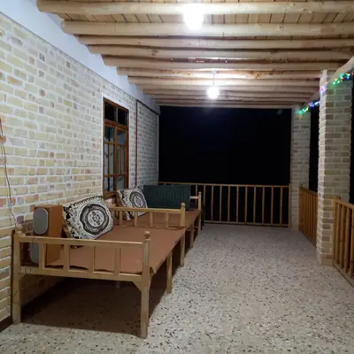 بومگردی گل عاشق - بید ۲