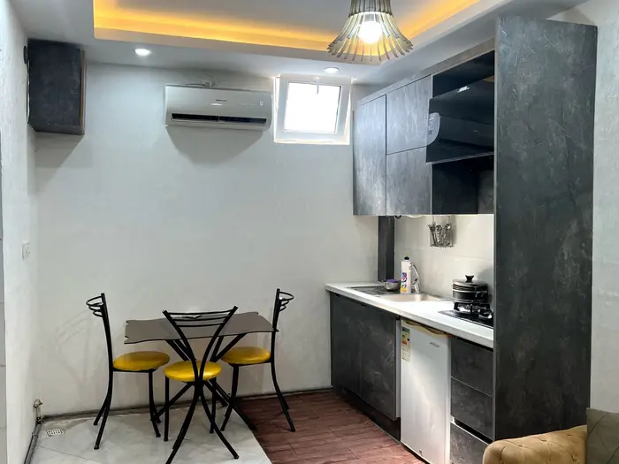 سوئیت فلت عباسی