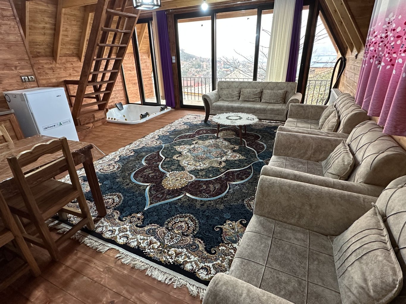 دوخوابه سوئیسی جکوزی دار الماس شمال