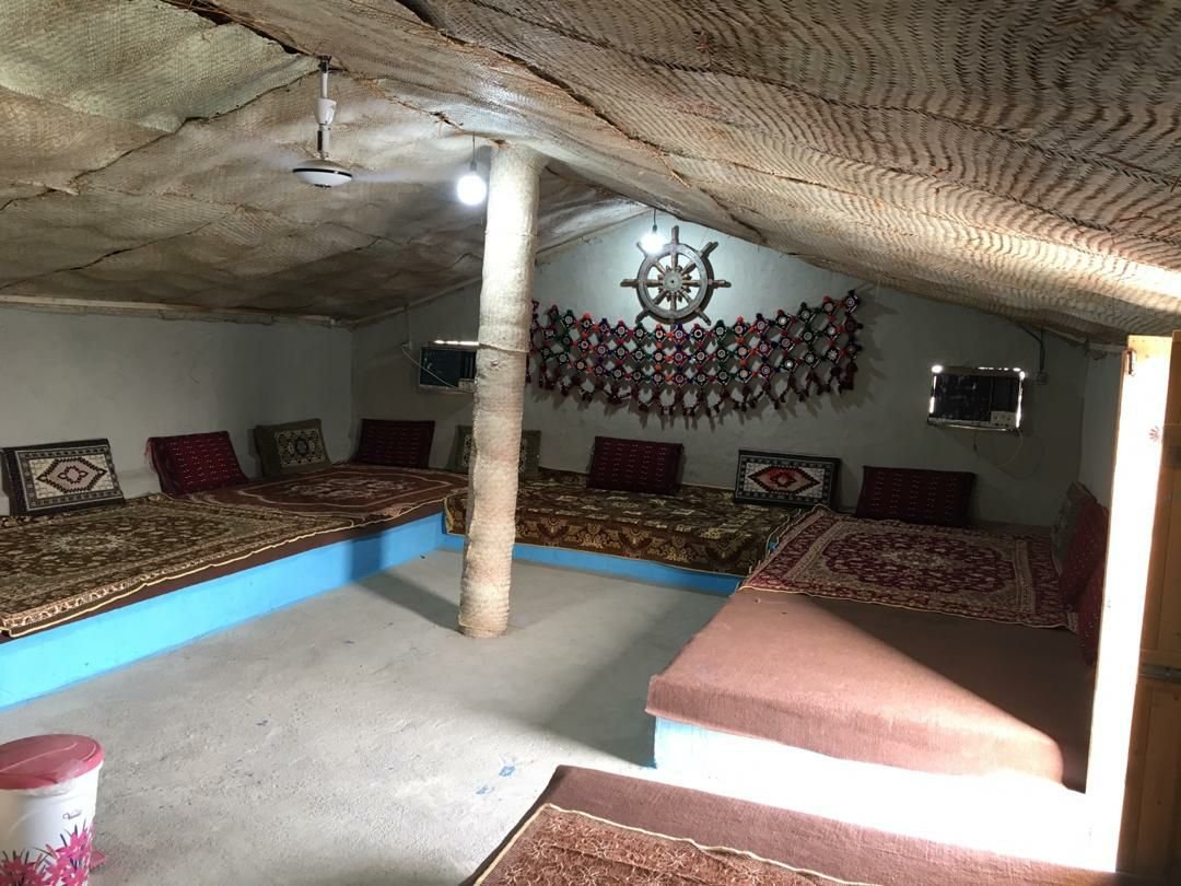 بوم گردی تیاب مکران - اتاق۱