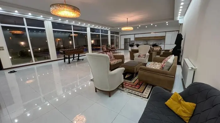 سه خوابه استخردار چهارفصل مروارید