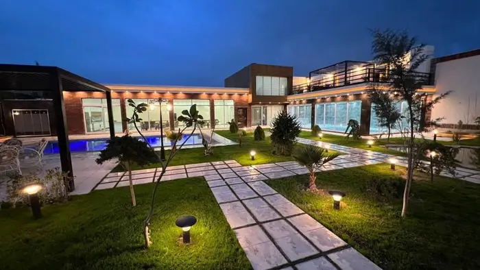 سه خوابه استخردار چهارفصل مروارید