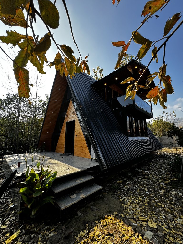 دوخوابه دوبلکس سوئیسی میخک