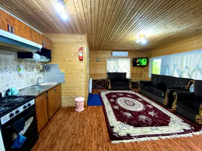 کلبه دوخوابه جنگلی اسب ریسه