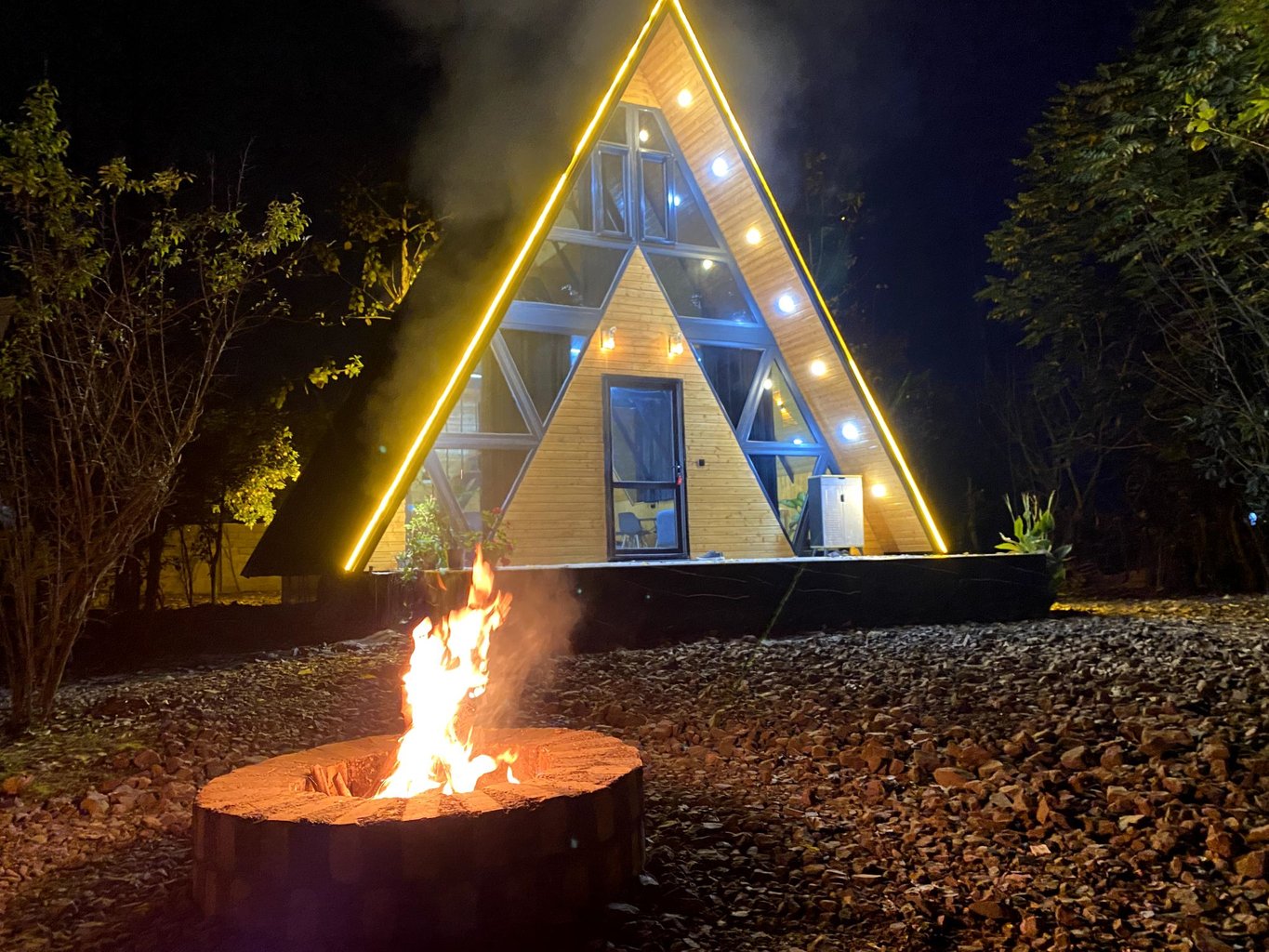 دوخوابه دوبلکس سوئیسی میخک