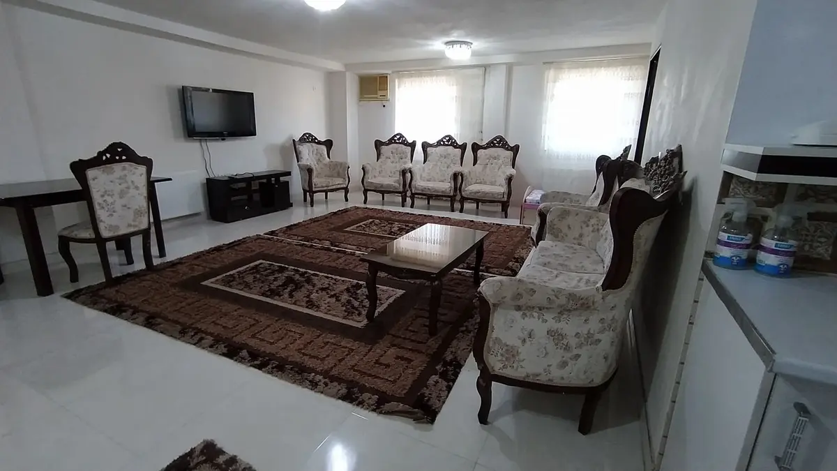 دوخوابه دربست درگاهی - هال و پذیرایی