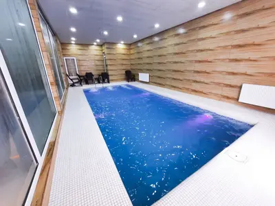 ویلا سه خوابه استخردار آبگرم عمارت سفید ۱