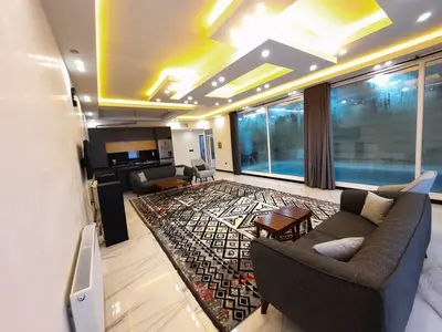 ویلا سه خوابه استخردار آبگرم عمارت سفید ۱