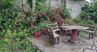 سوئیت فلت دهکده ۴