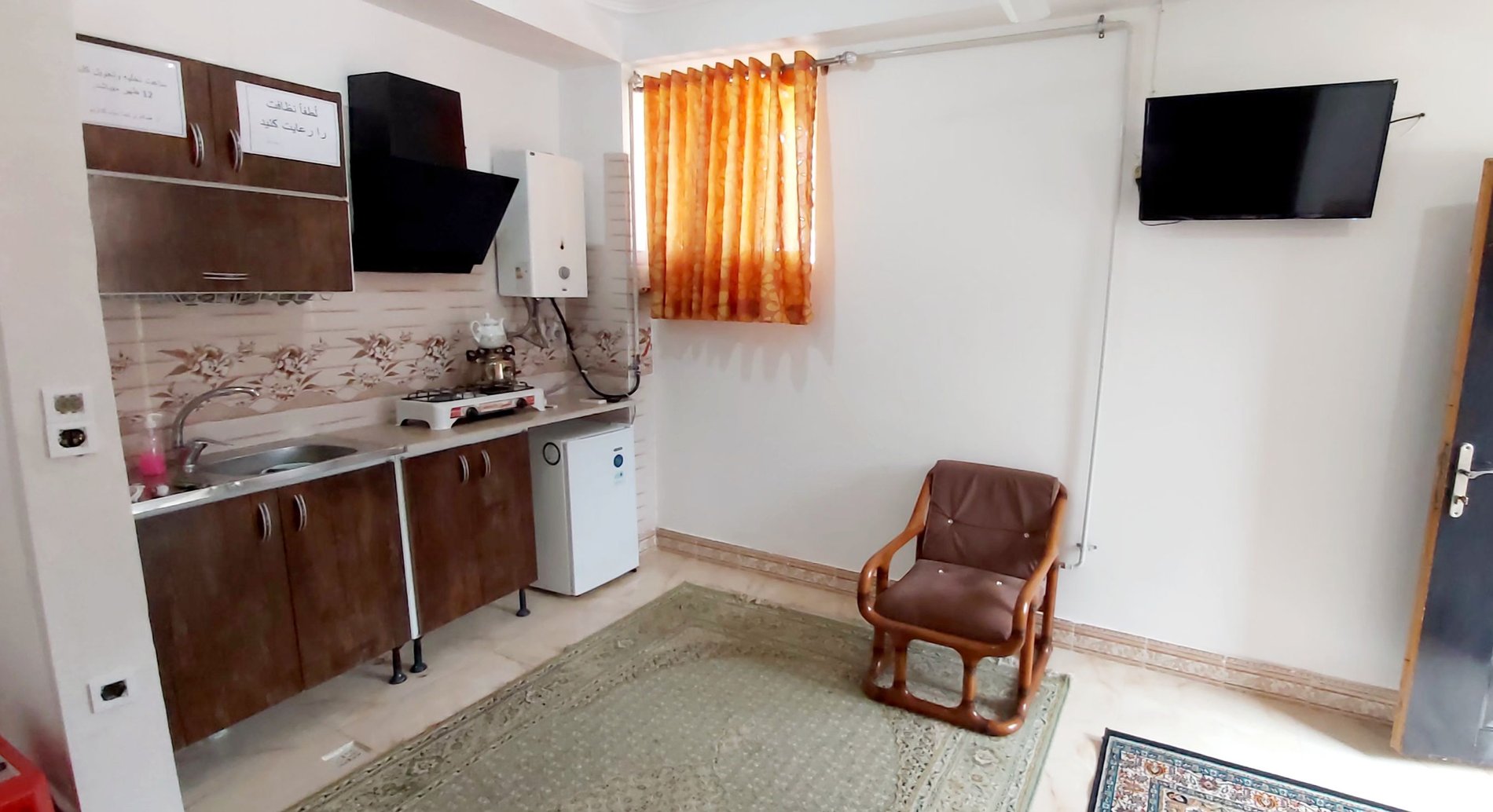 فلت دهکده ۴