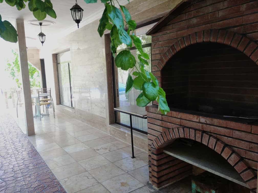 ویلا دوخوابه دوبلکس استخردار گل یخ