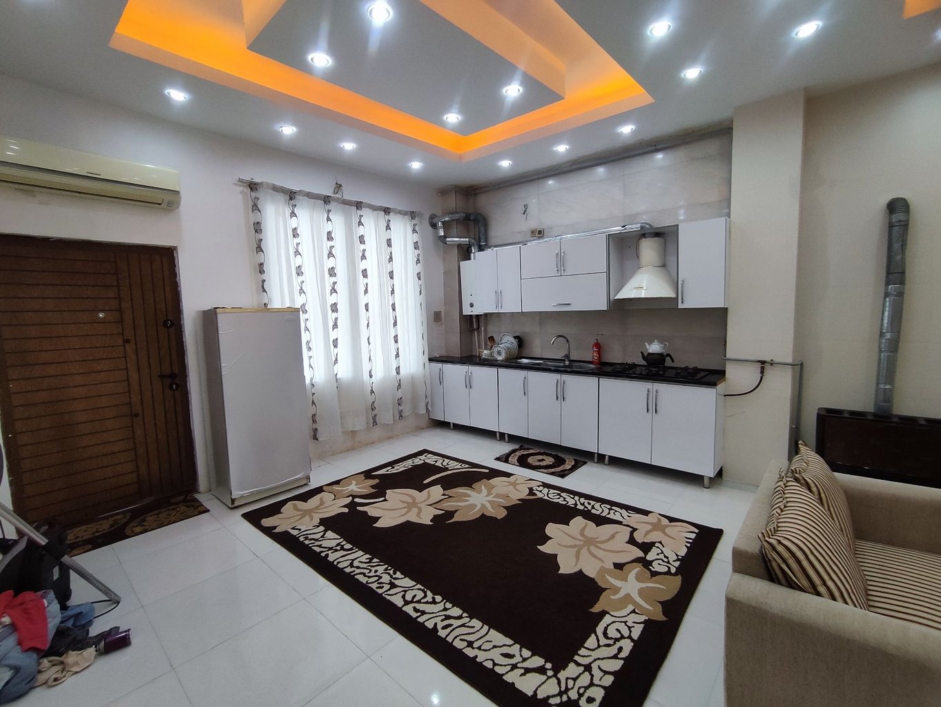 آپارتمان دوخوابه حسین زاده 3