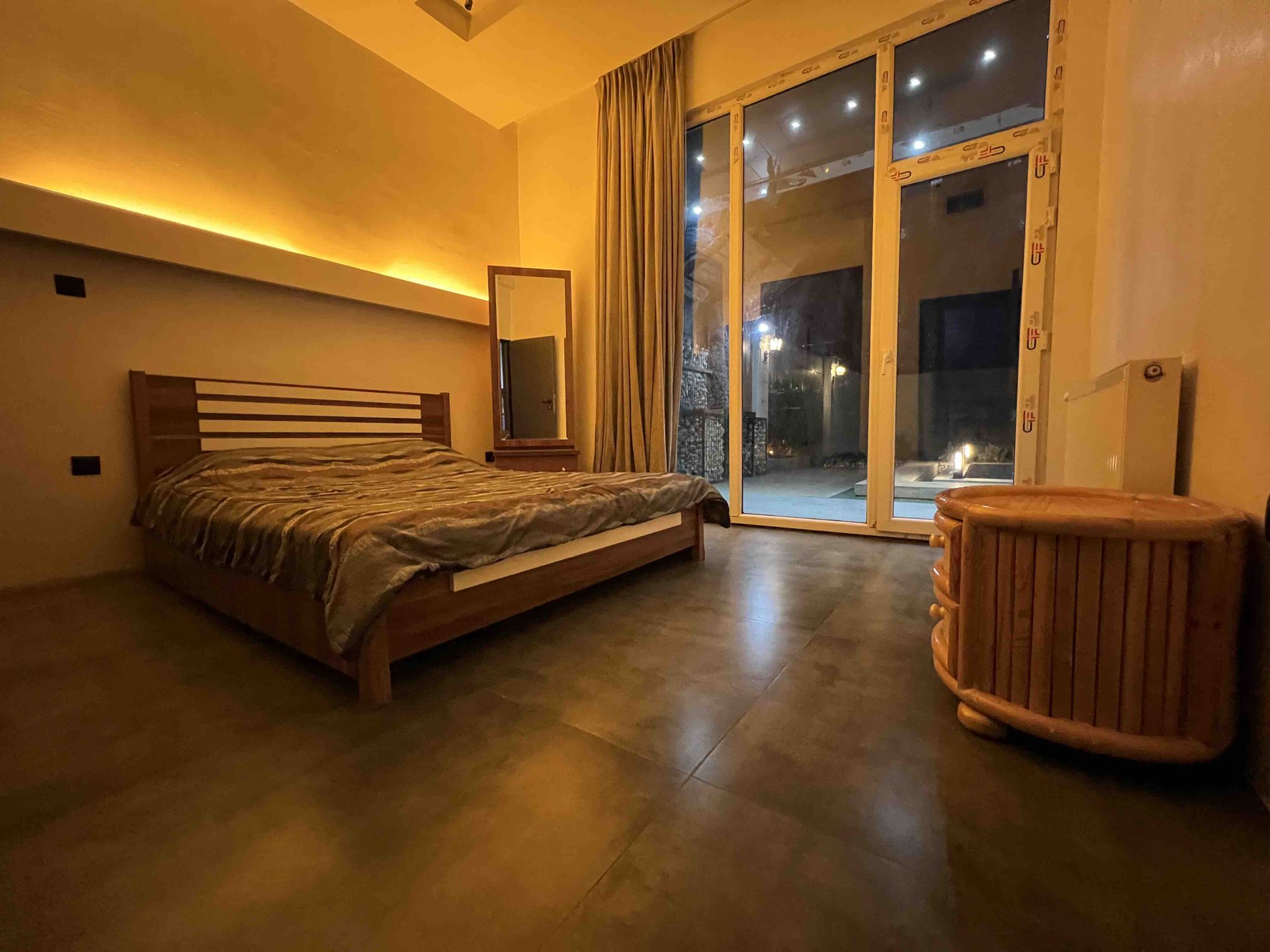 دوخوابه استخردار آبگرم هیوا ۲