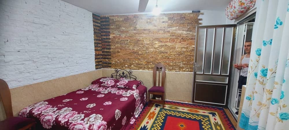 فلت ساحلی ماه من