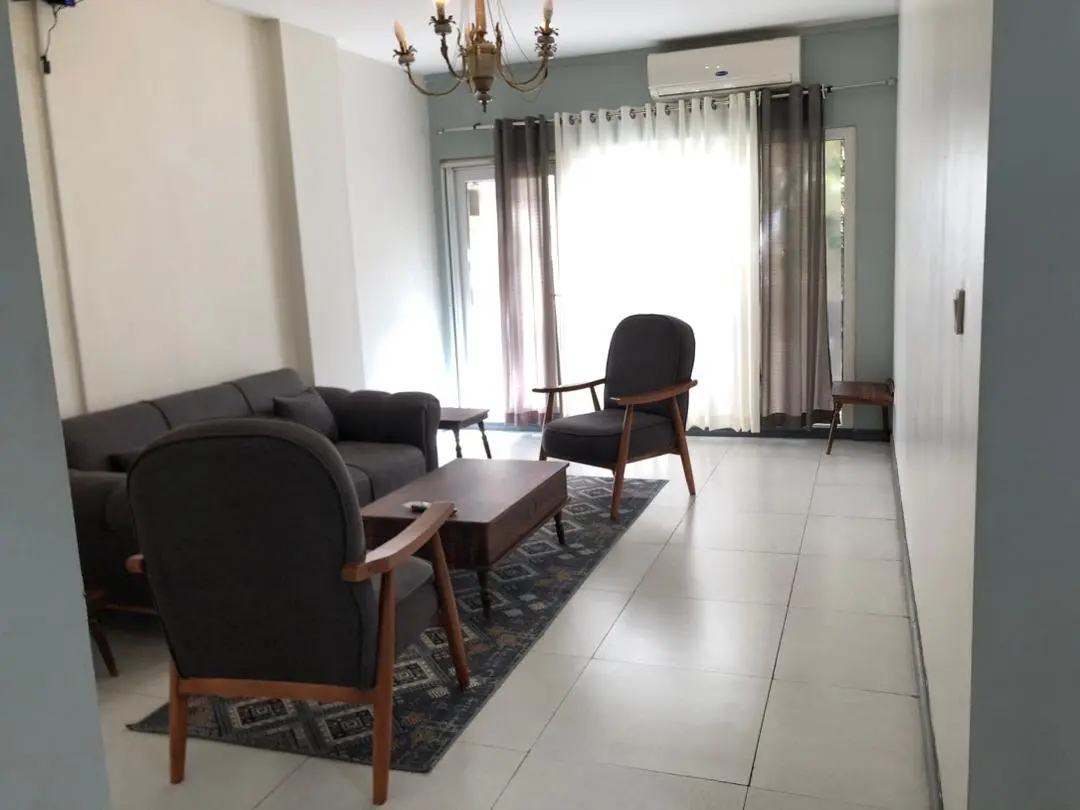 آپارتمان یک خوابه اختیاریه دیباجی جنوبی ۱