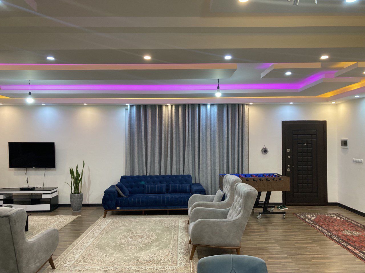 ویلا دوخوابه استخردار باغ نیایش