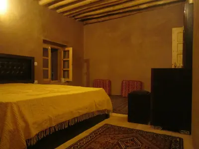 بومگردی امیرعطا خان - واحد ویلا سنتی با حیاط