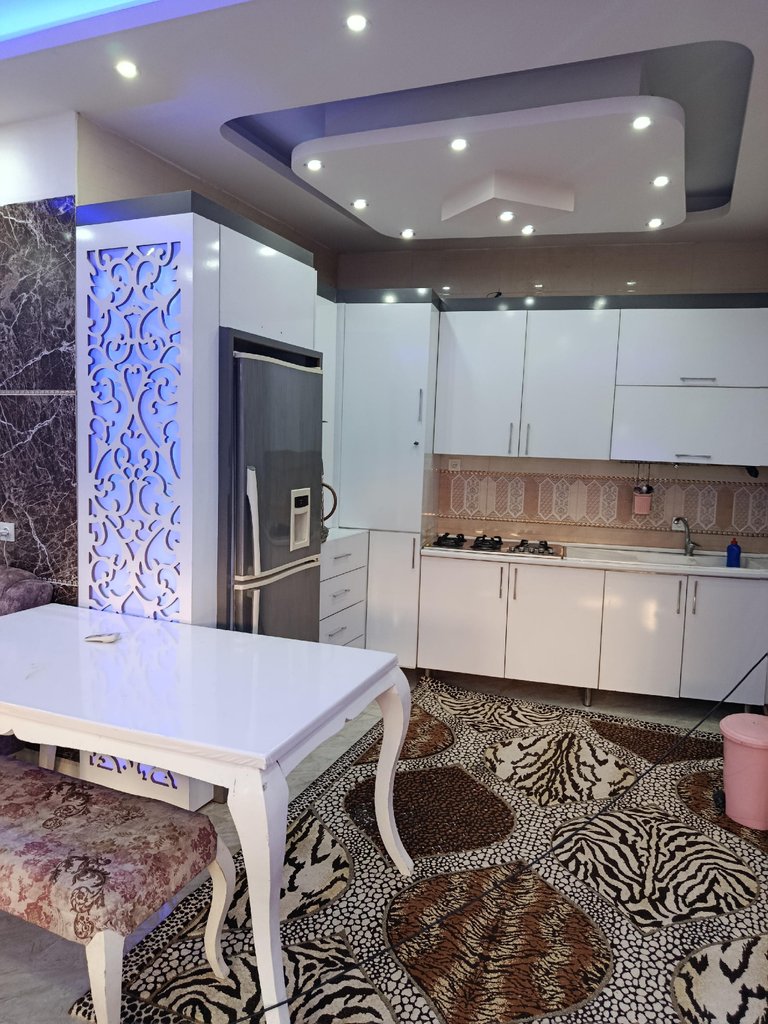 ویلا یک خوابه استخردار سر سبز