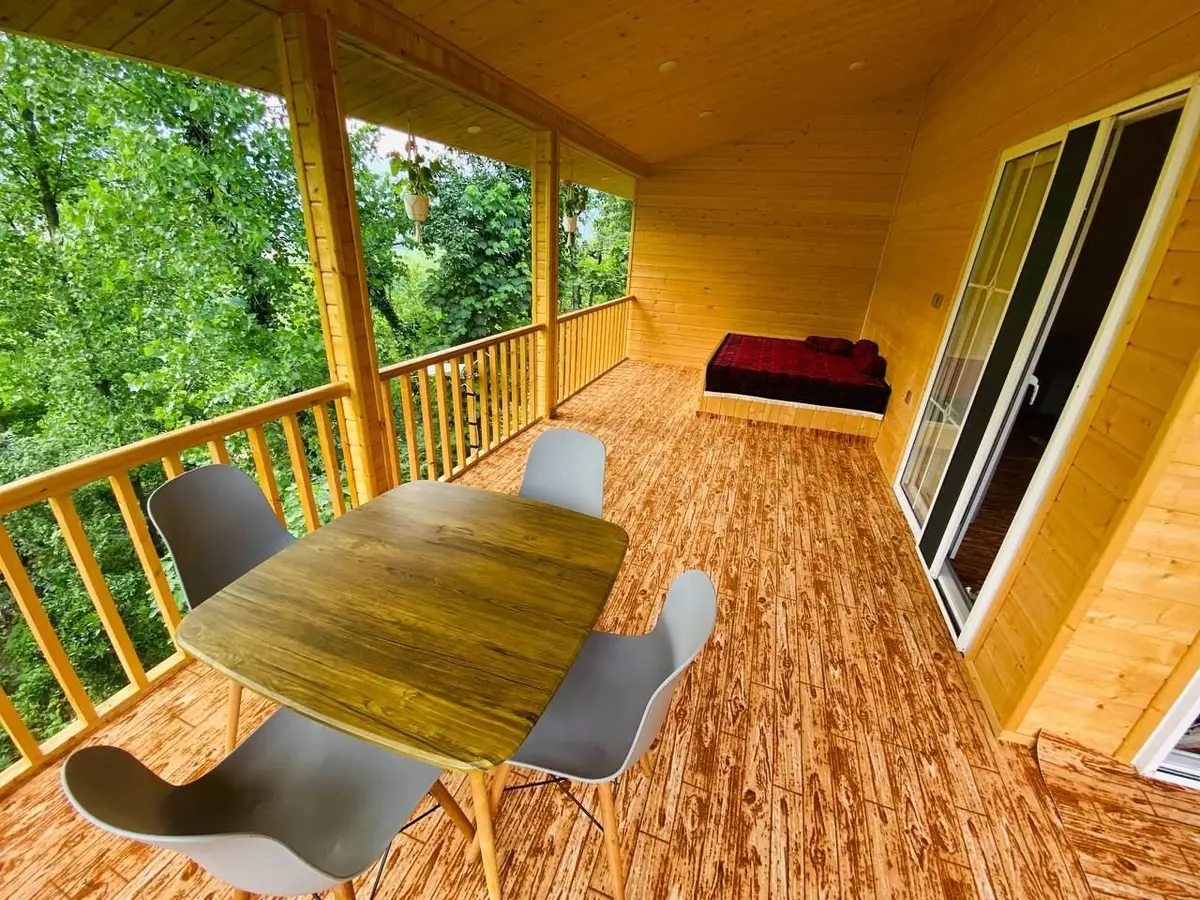 کلبه دوخوابه چوبی پارادایس