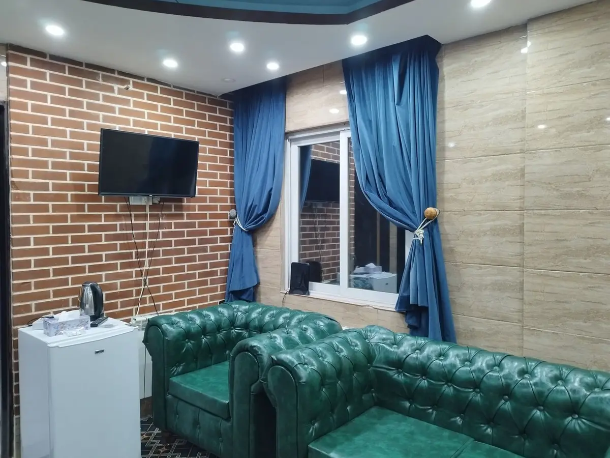 سوئیت یک خوابه بابا قدرت - واحد ۳۰۱ - پذیرایی 