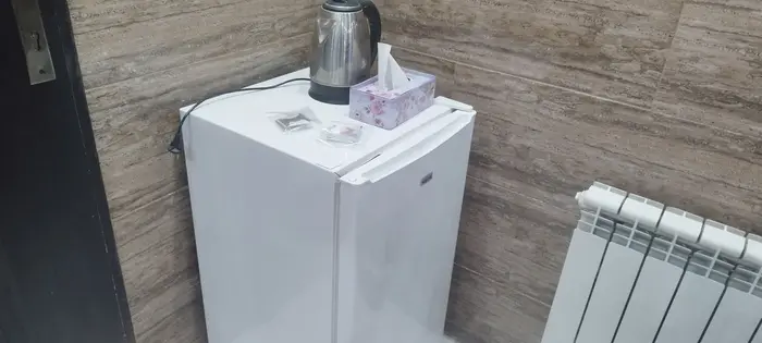 سوئیت یک خوابه بابا قدرت - واحد ۳۰۱ - یخچال 