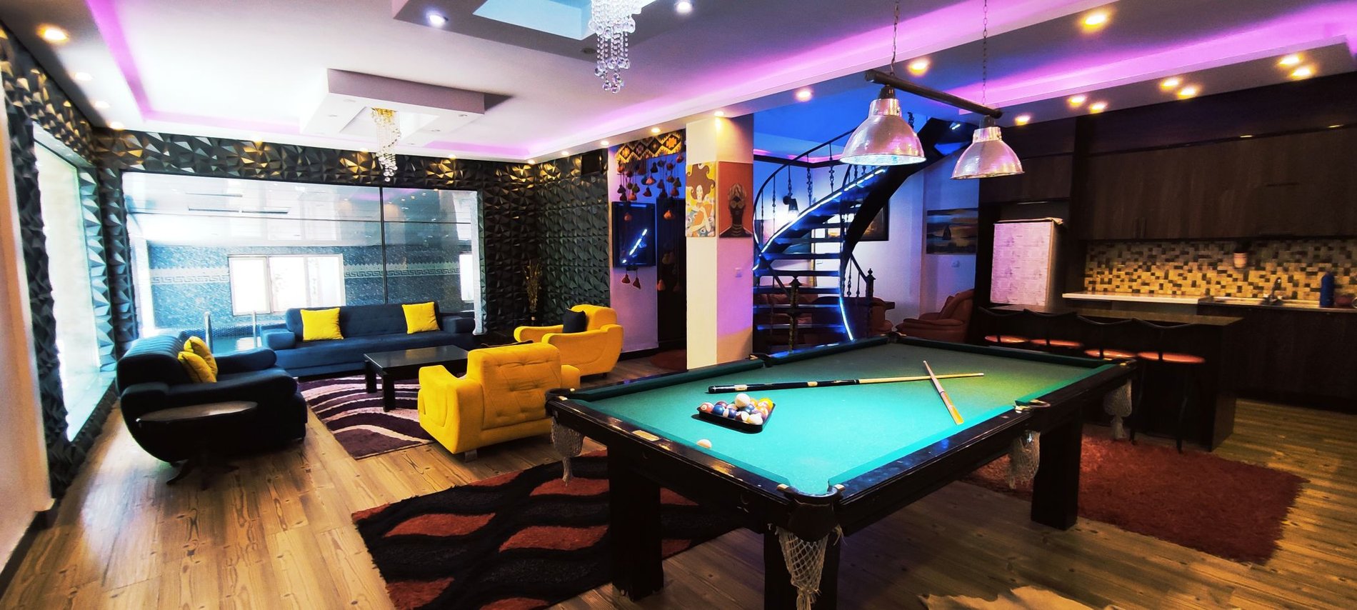 دوخوابه استخردار آبگرم فرهمند