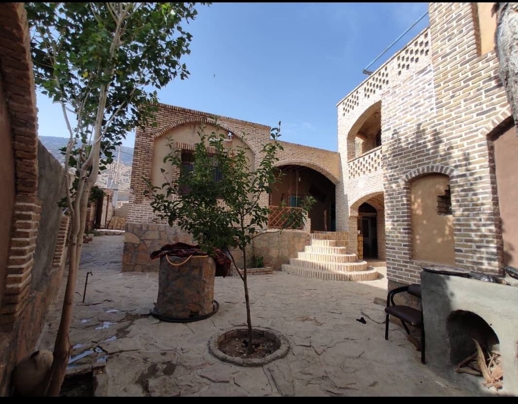 بومگردی اسپاخو - واحد سپیدار