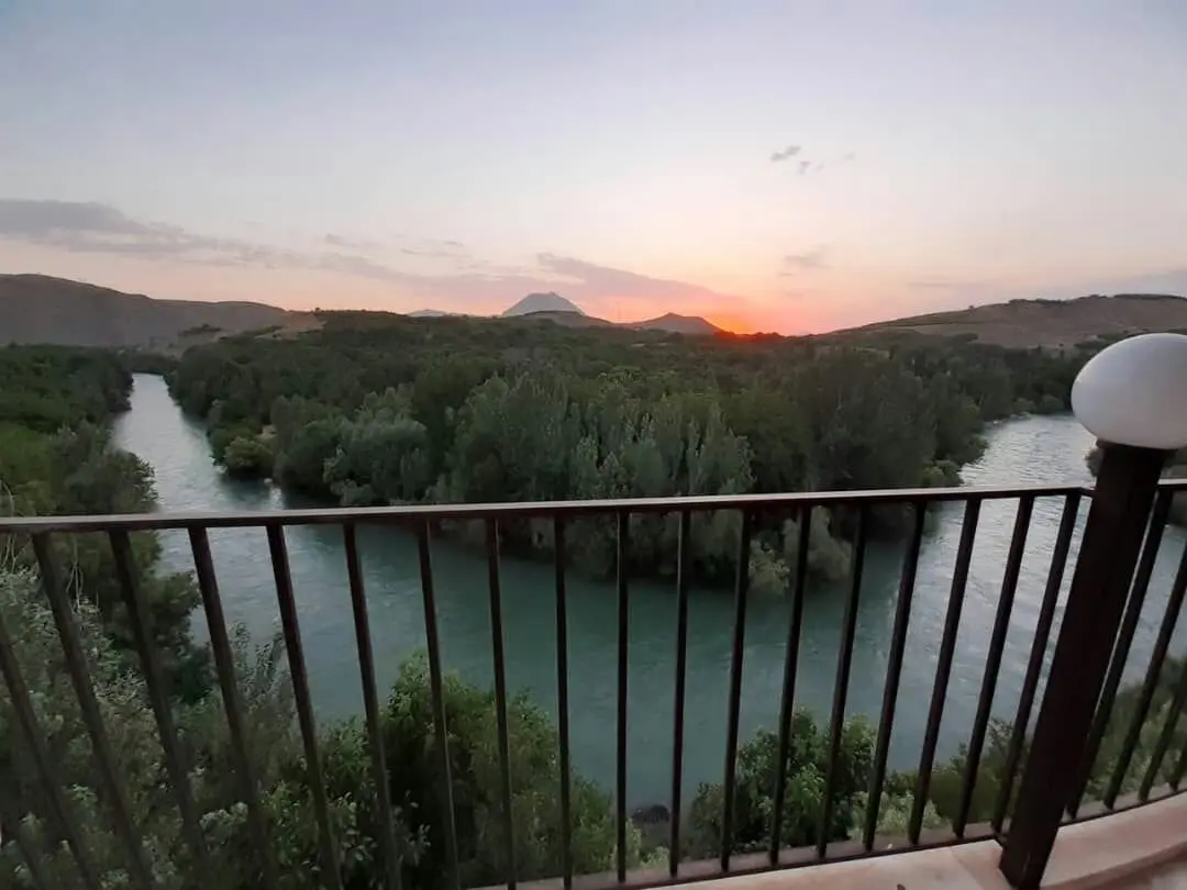 آپارتمان دوخوابه الماس واحد 111