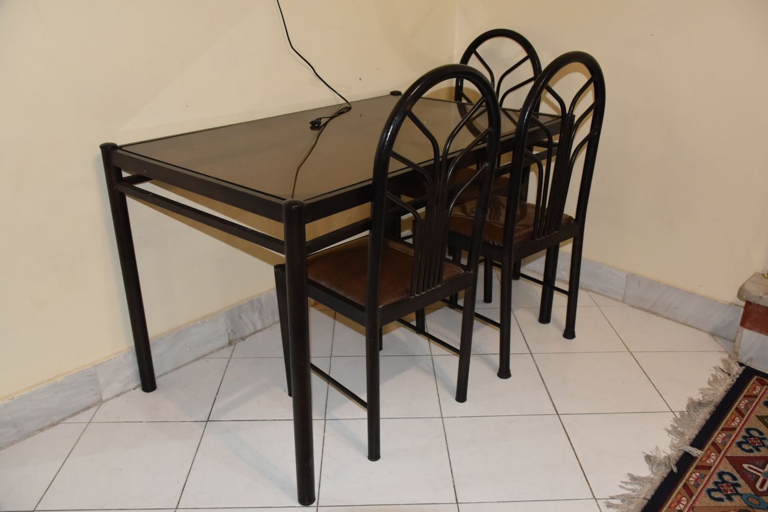 اجاره روزانه آپارتمان دوخوابه روبینا ۴۰۰۳ مشهد