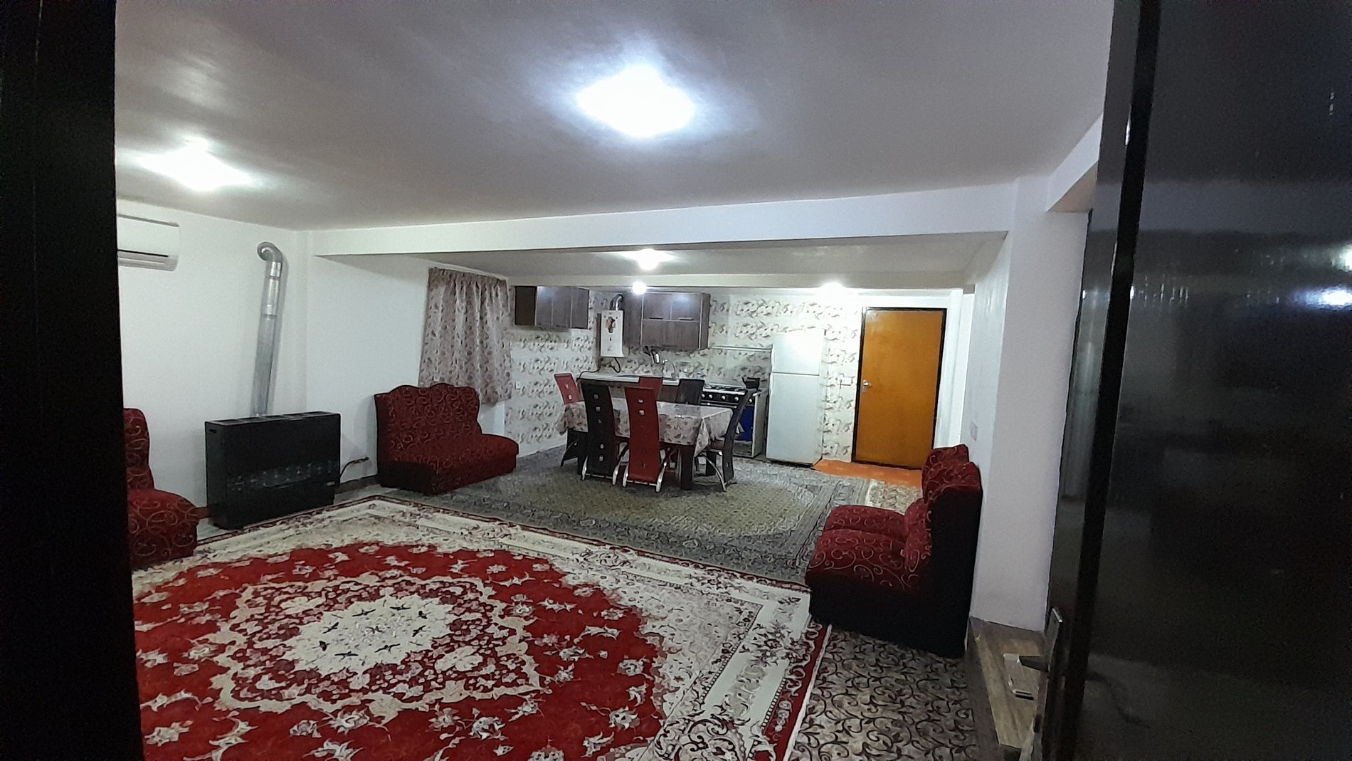 ویلا دوخوابه جنگلی ۷۶