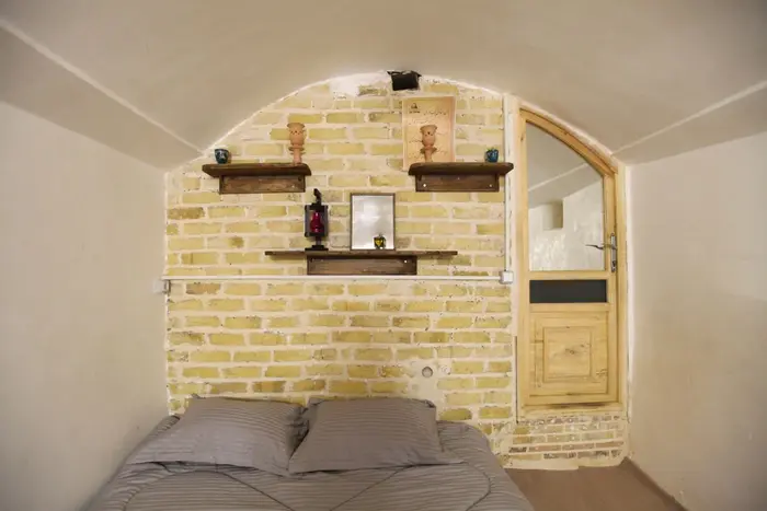 اقامتگاه سنتی باغ ایلخانی امیر - واحد اریباد