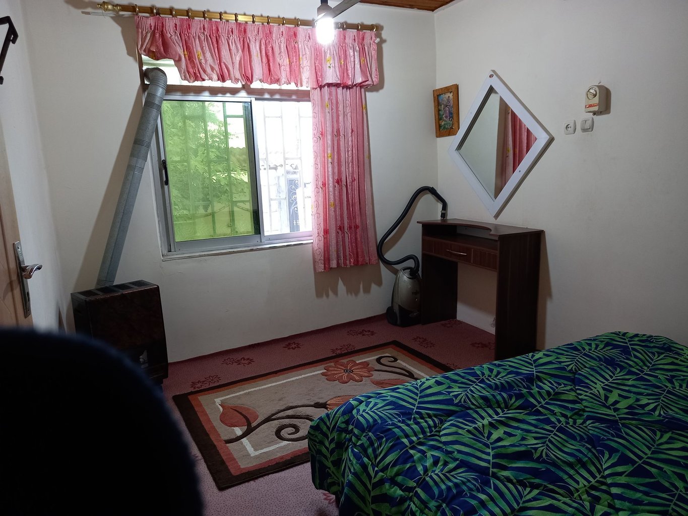 یک خوابه ساحلی دریاکنار