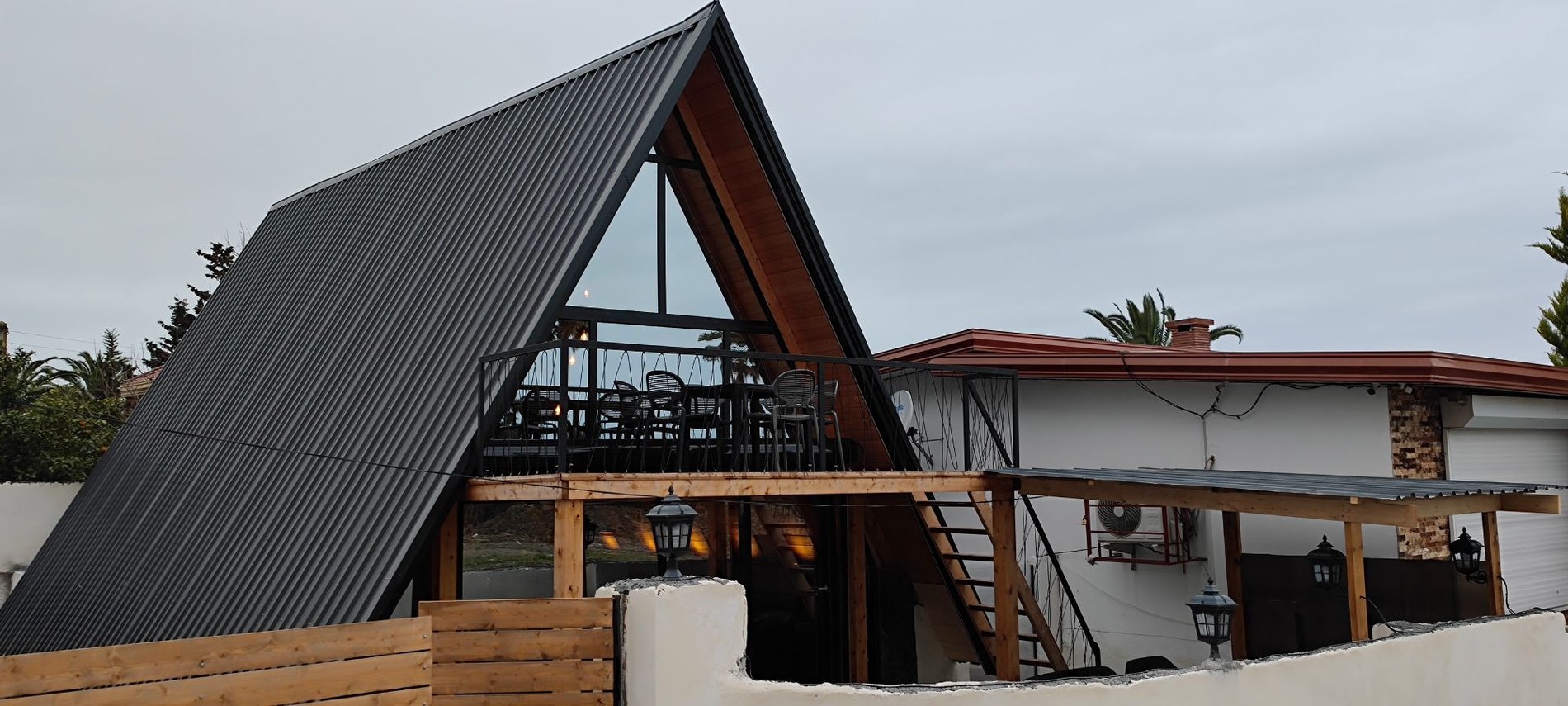 دوخوابه ساحلی ٱلا